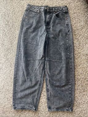 Grey Washed Barrel Leg Jeans